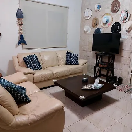 Danitsea With Privat Pool Pszematizménosz