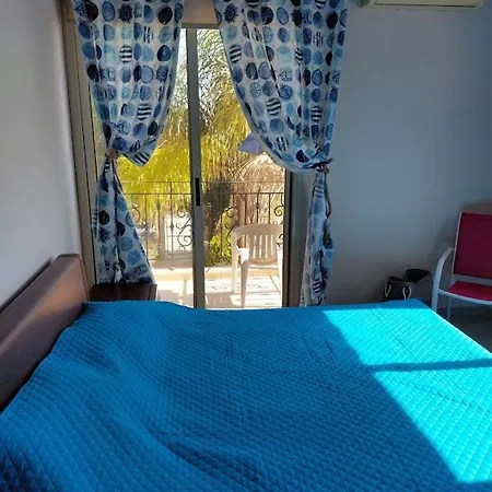 Danitsea With Privat Pool Psematismenos