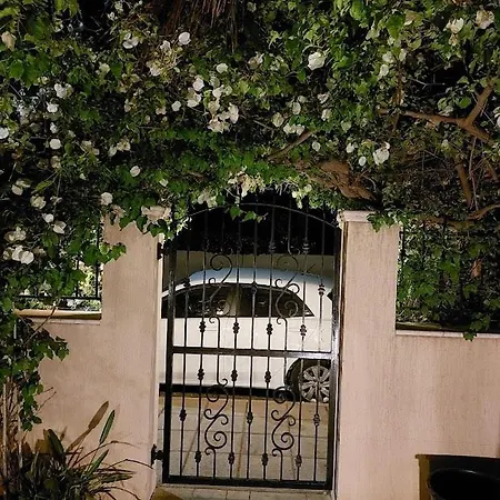 Villa Danitsea With Privat Pool Pszematizménosz