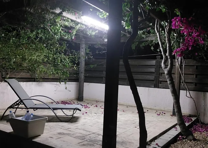 Danitsea With Privat Pool Βίλα