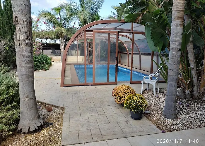 Danitsea With Privat Pool