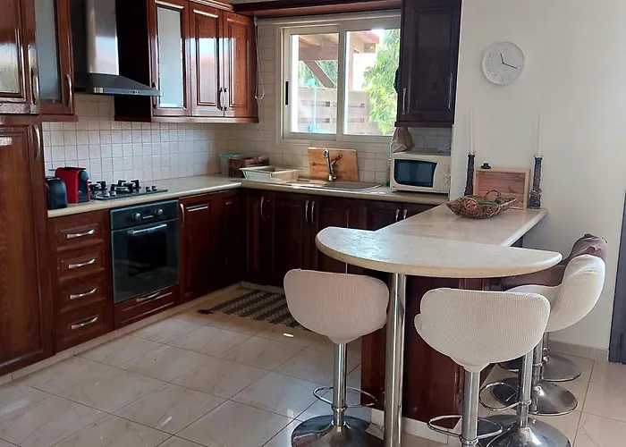 Danitsea With Privat Pool